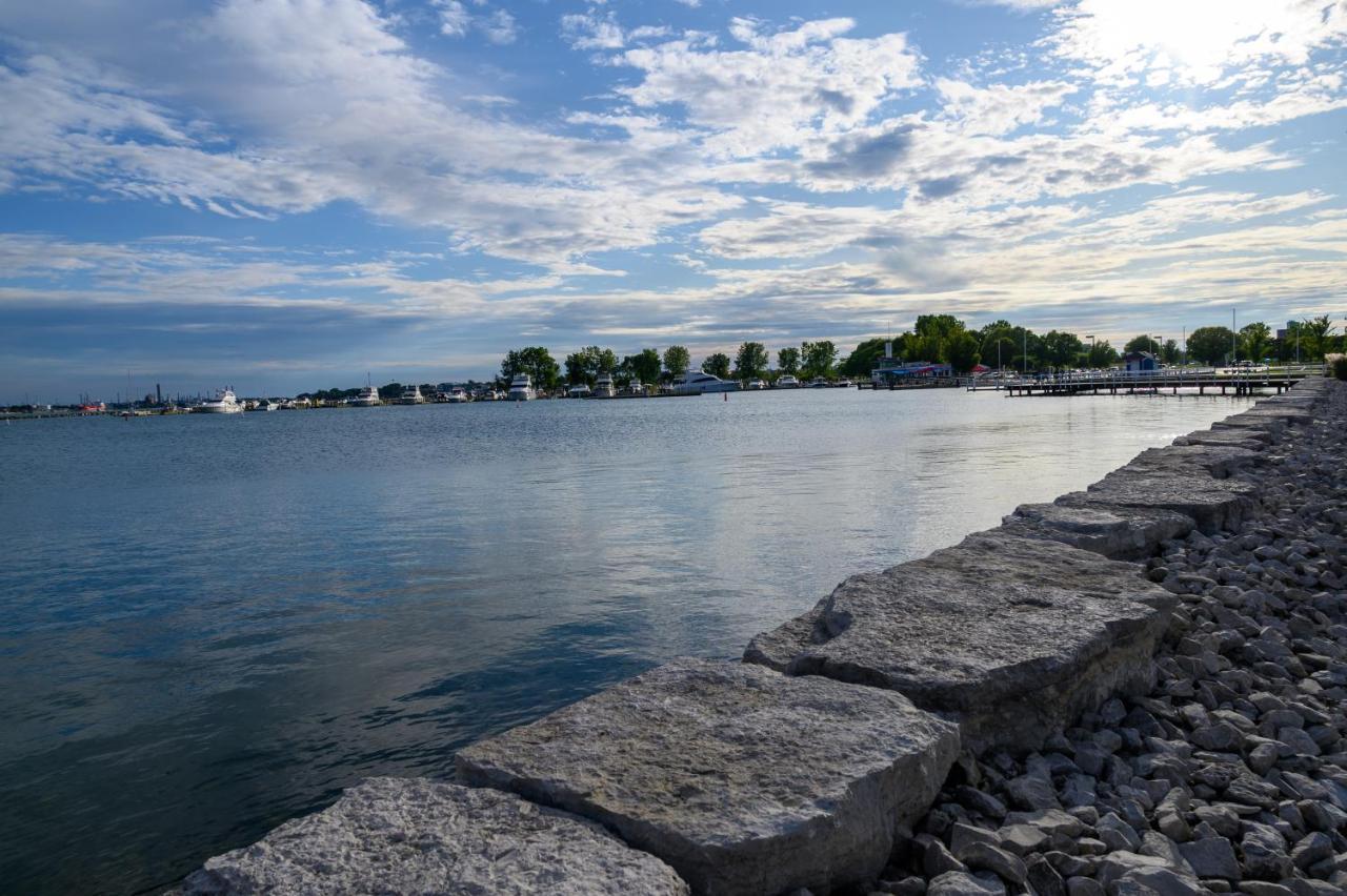 Days Inn By Wyndham Sarnia Harbourfront Exterior foto